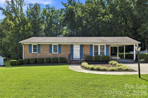 Photo of 628 Sedgefield Street SW, Concord, NC 28025 (MLS # 4423342)