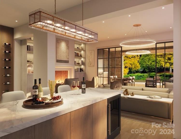 409 Queens Road 403