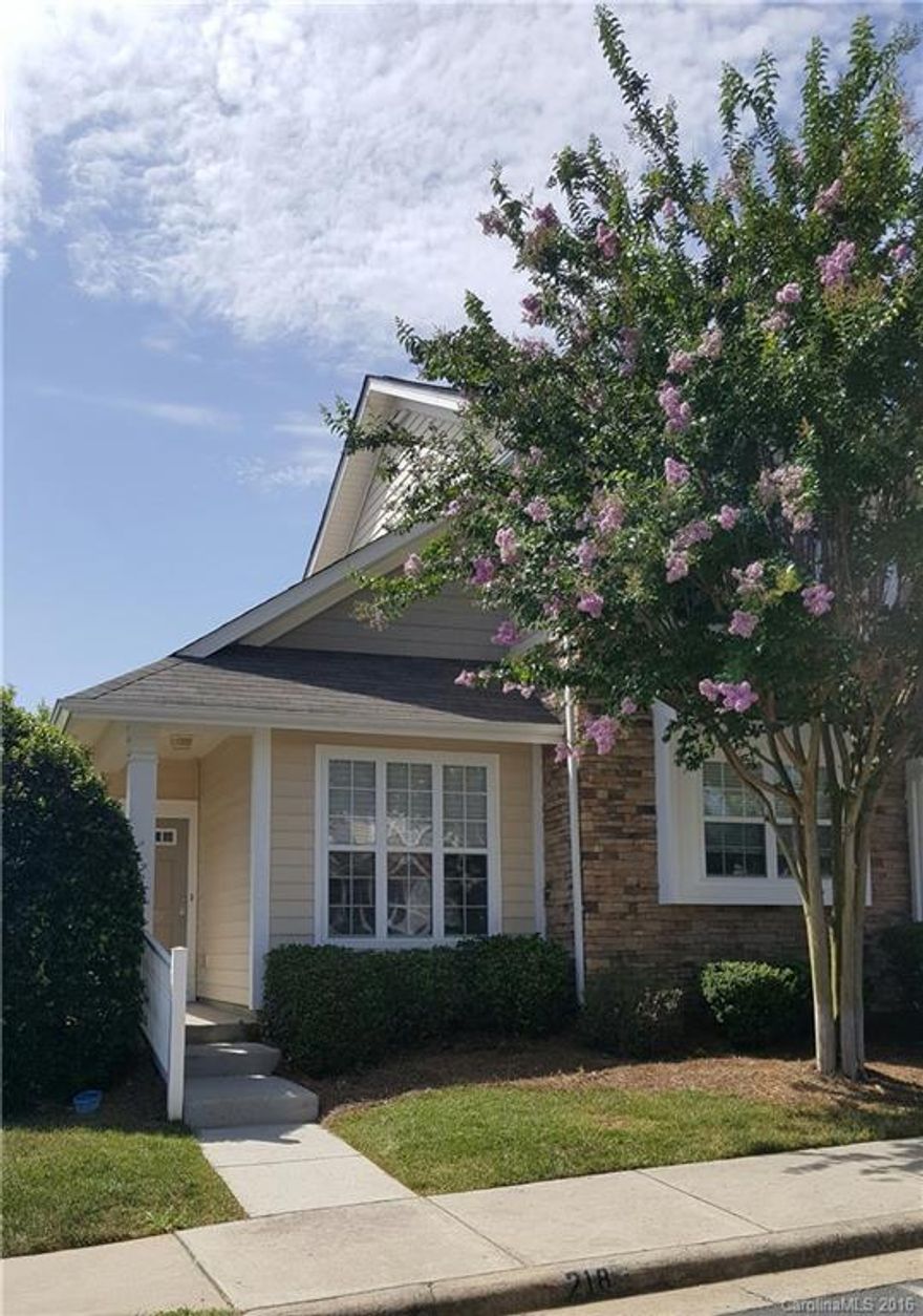 Come home to this peaceful townhome community. Fieldstone offers perfect location in Fort Mill, and has a beautiful community pool, in ground irrigation, and luscious landscaping. This 3 bedroom end unit townhome is highly desirable, and ready for you to call it home. Enjoy the open floorplan, and master on the main floor. These units do not last long in Fort Mill, so come see it before it's gone.