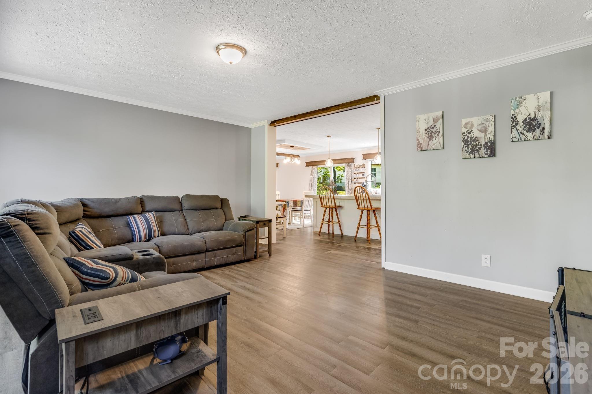118 Bartram Way