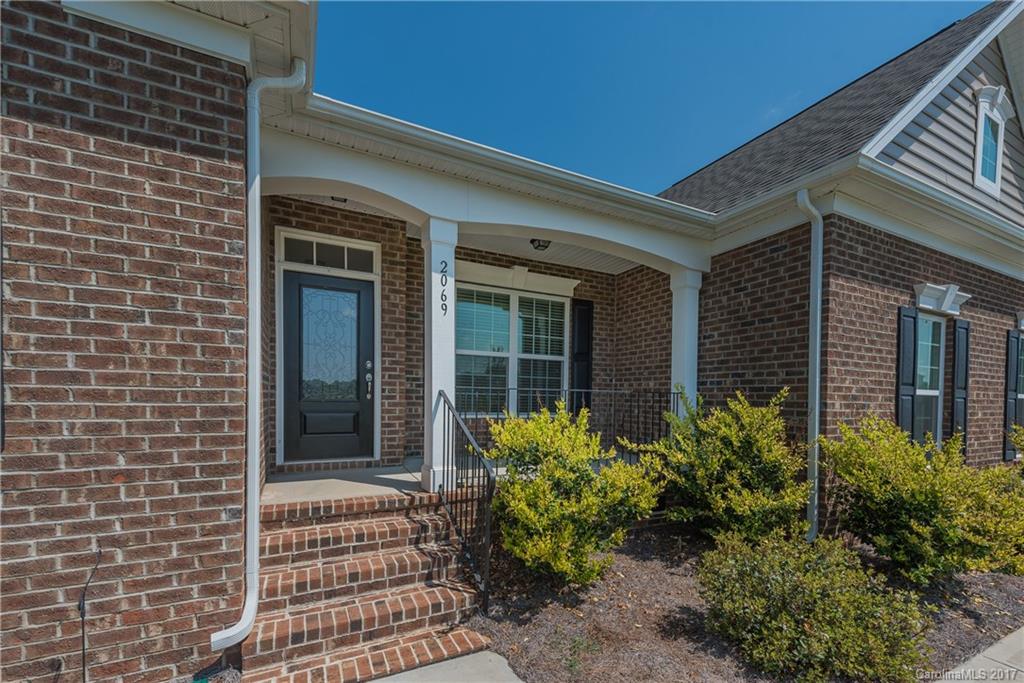 The Gates at Eastview - Residential