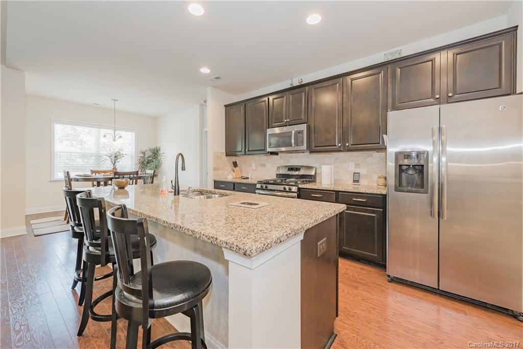 The Gates at Eastview - Residential