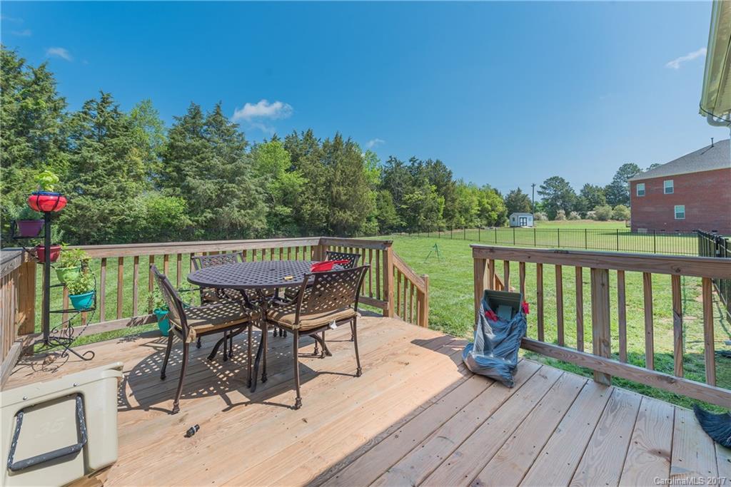 The Gates at Eastview - Residential