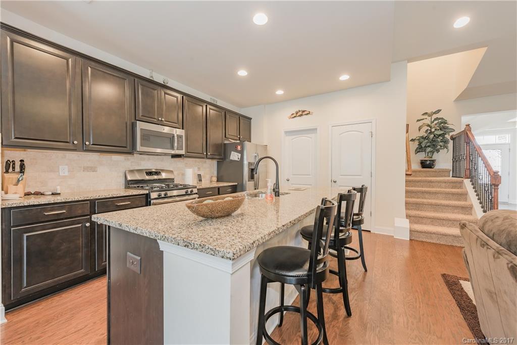 The Gates at Eastview - Residential