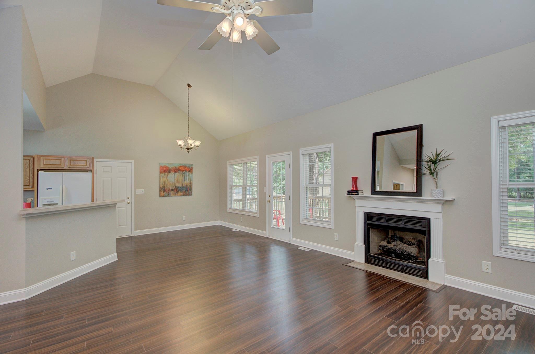 Henrys Orchard - Residential