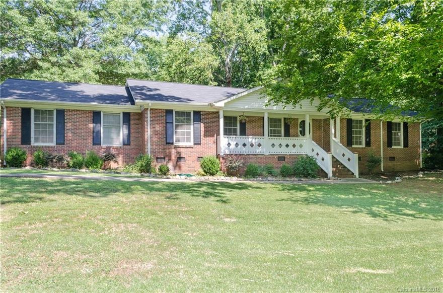 Great Home - Great Neighborhood! Minutes to Spring Lake Country Club & Historic Downtown York. Seller relocating due to job. Brick ranch, private and lovely; sitting on a beautiful one+ acre wooded lot w/rocking chair front porch. Home has 3BR/3BA. Hardwood flooring and neutral carpeting. New carpet in Master bedroom. Some renovations include updated kitchen with new floors and paint. Building and Septic permits in MLS. Well water tests, septic inspection and survey all recent.