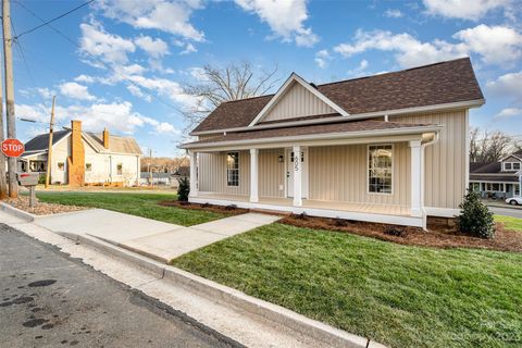 Single Family Residence in Albemarle NC 605 Mason Street 4.jpg