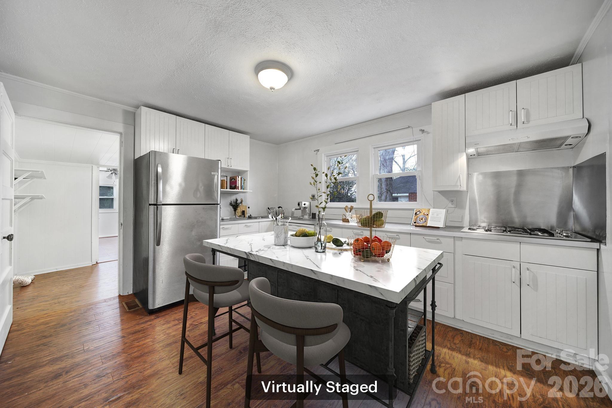 691 Harris Street NW