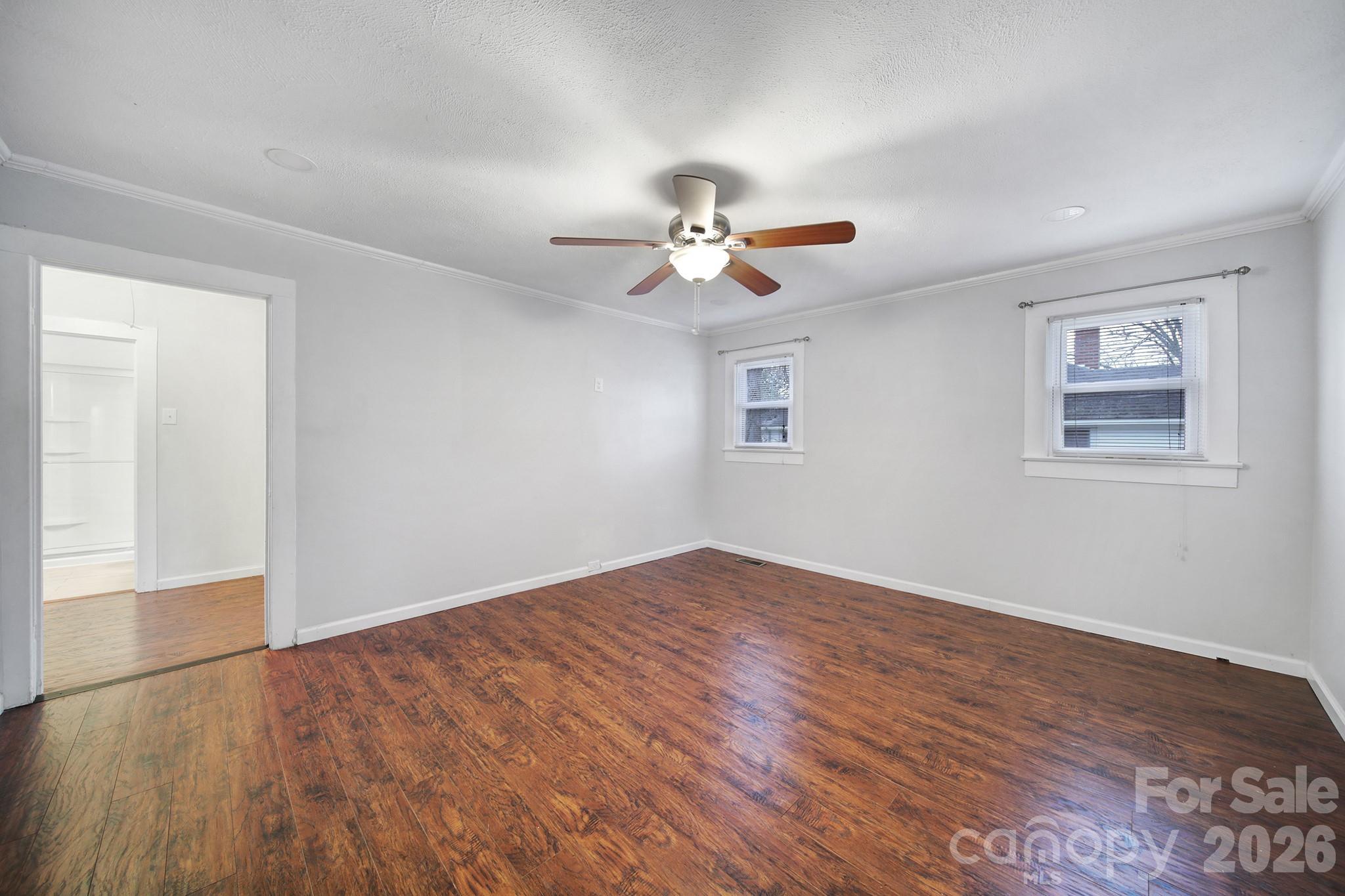 691 Harris Street NW