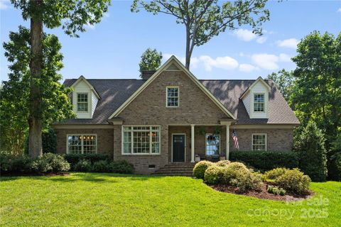 901 Hartford Avenue Charlotte NC 28209