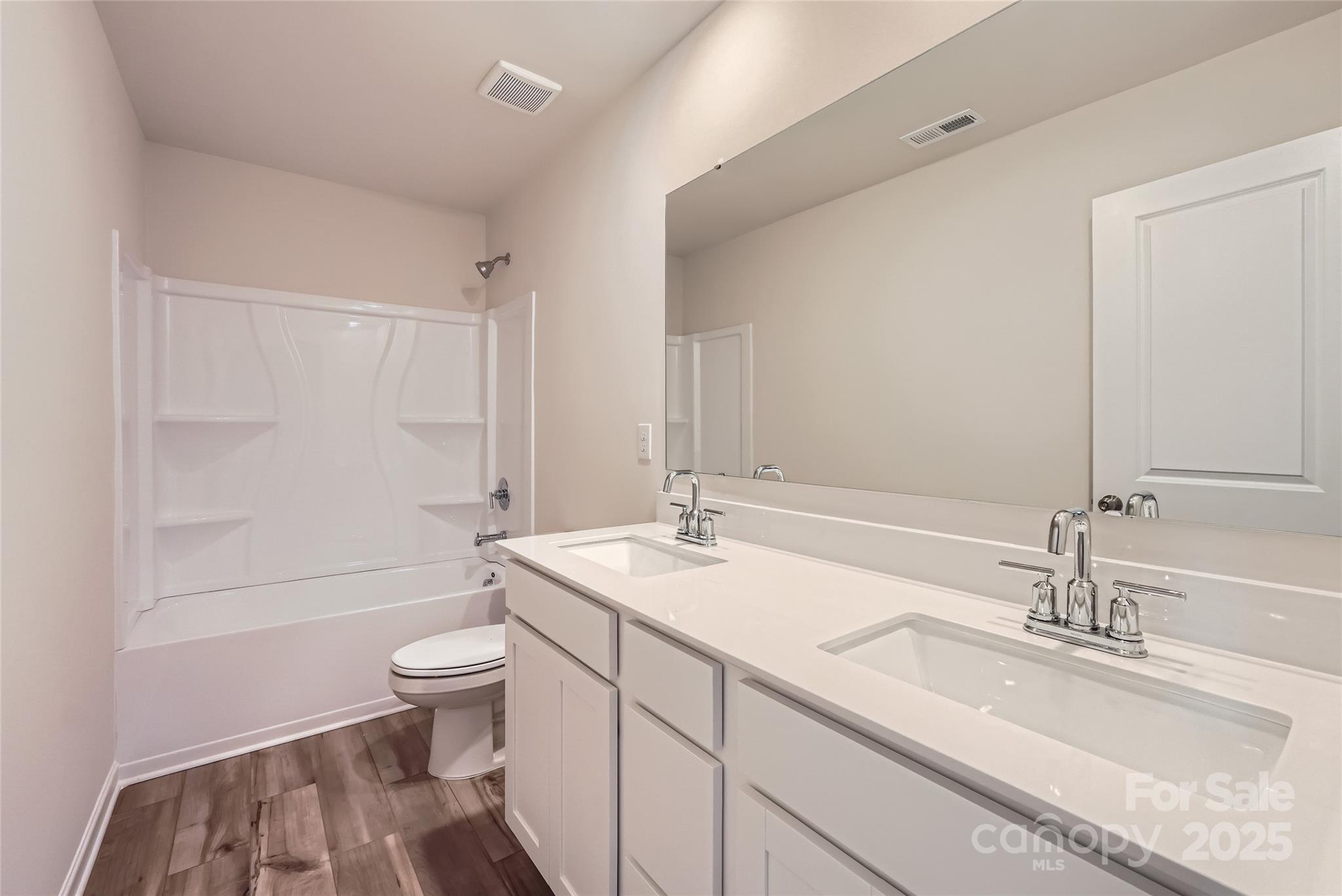 Creekside Cottages - Residential