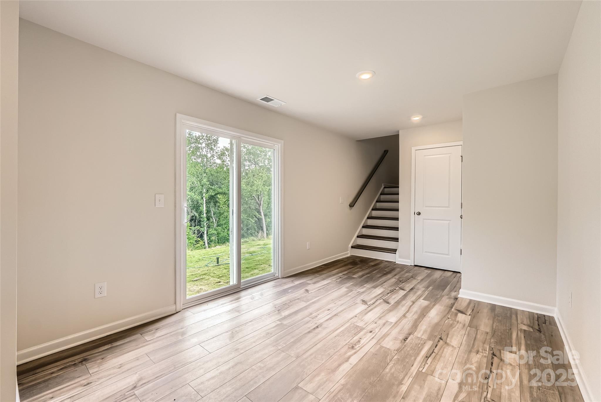 Creekside Cottages - Residential