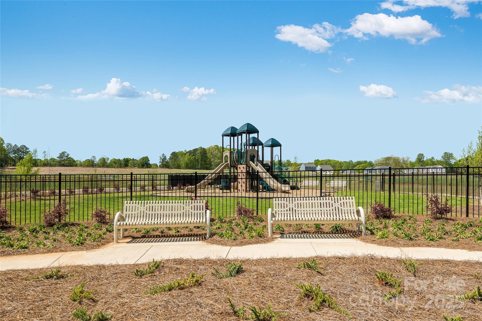 Creekside Cottages - Residential