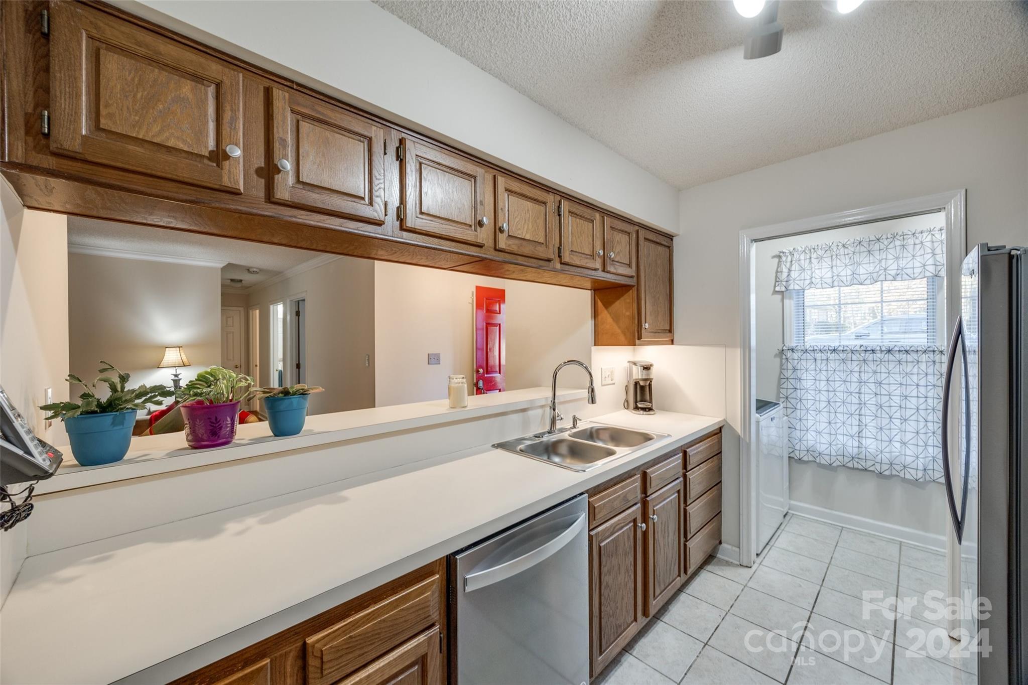 Dogwood Hollow - Residential