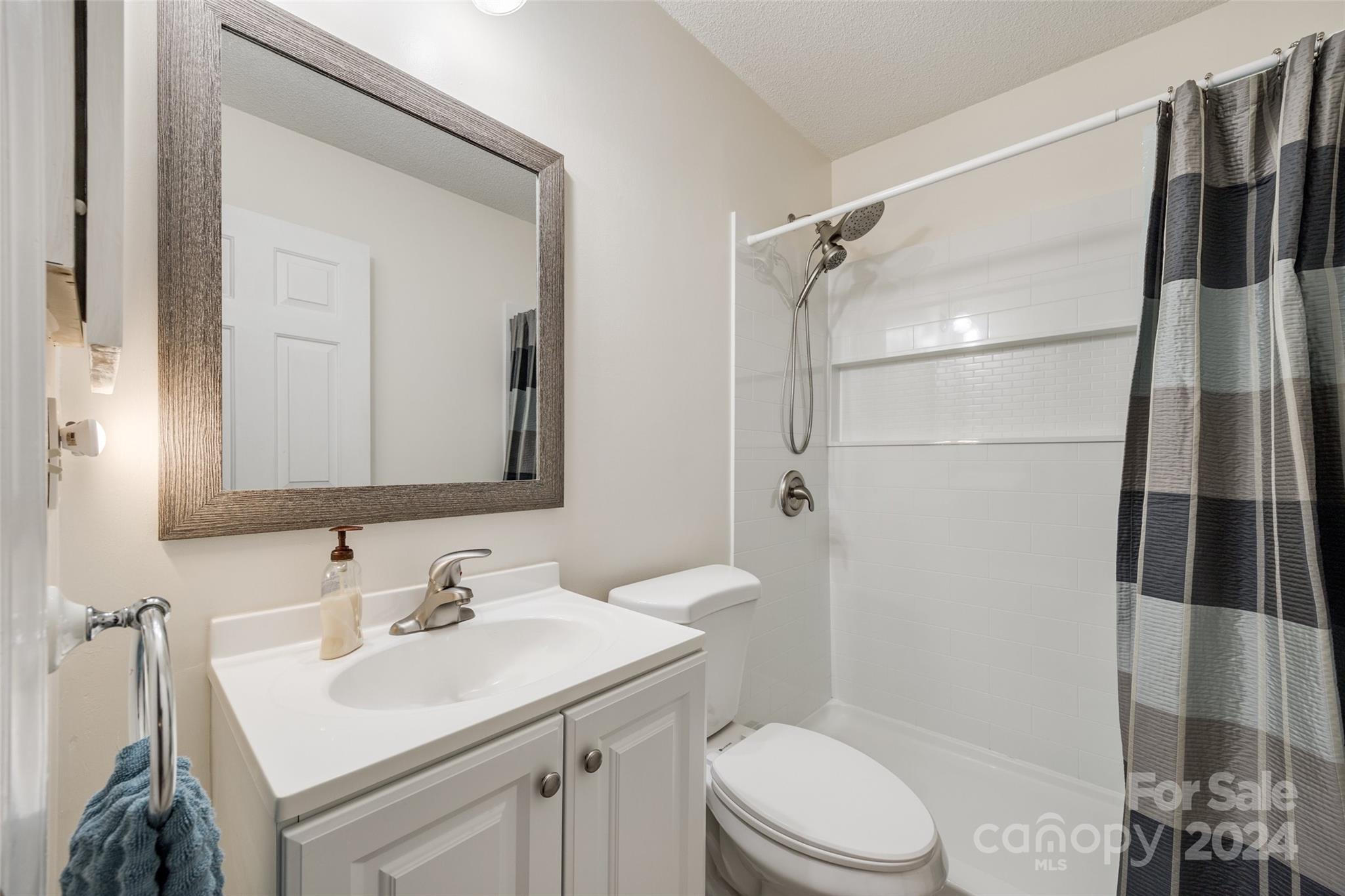 Dogwood Hollow - Residential