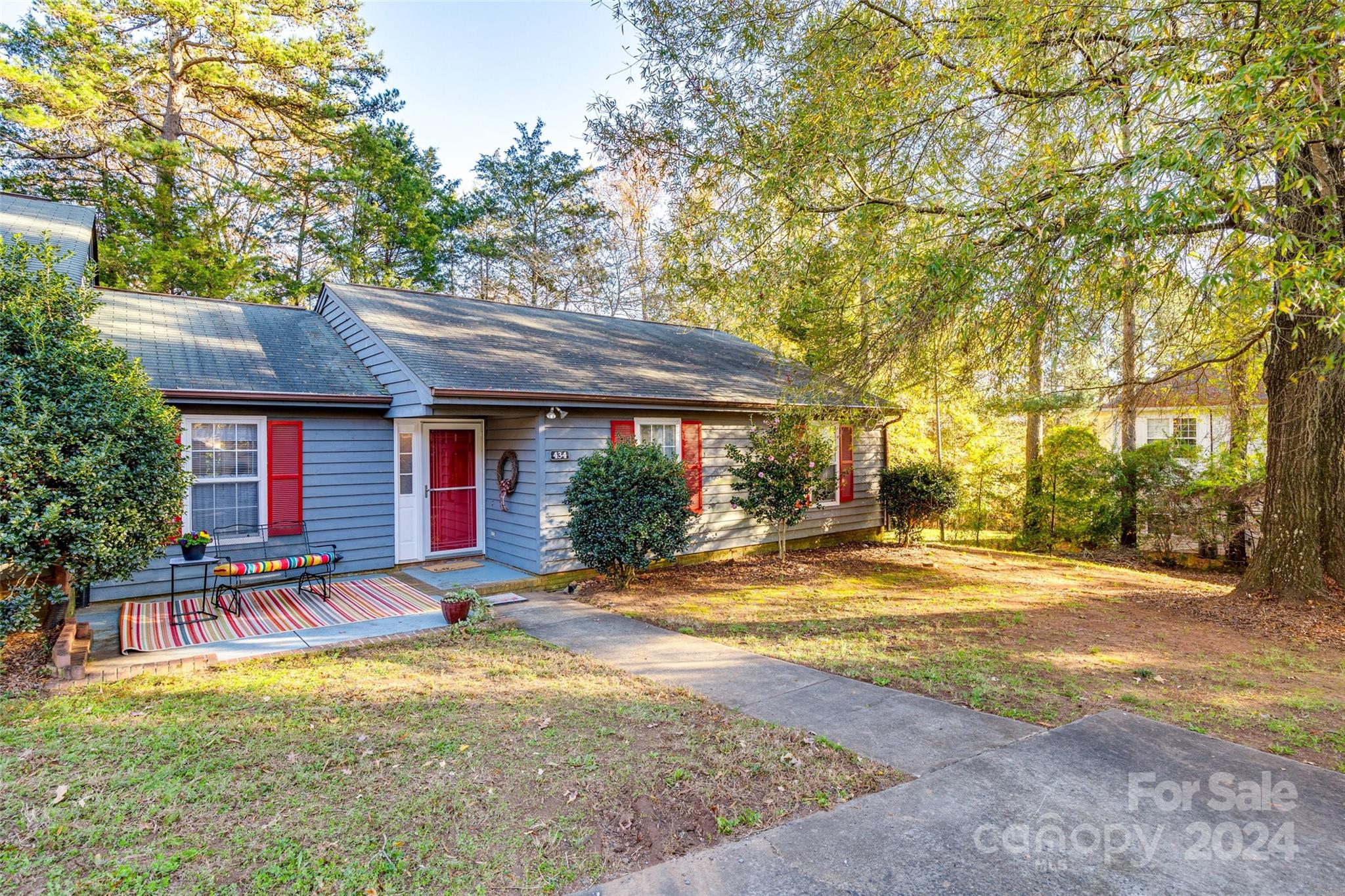 Dogwood Hollow - Residential