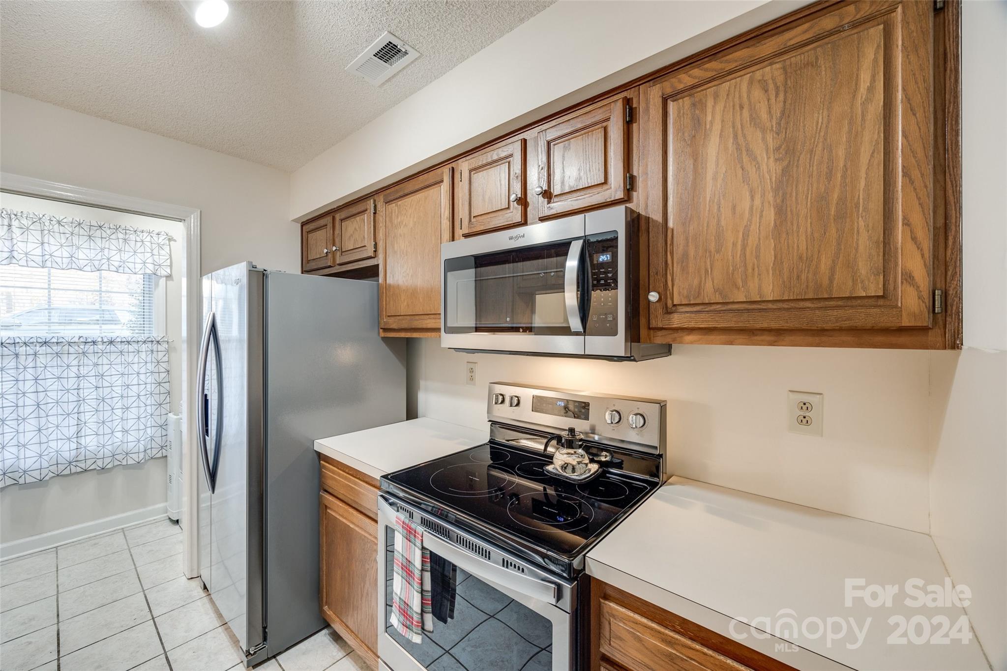 Dogwood Hollow - Residential