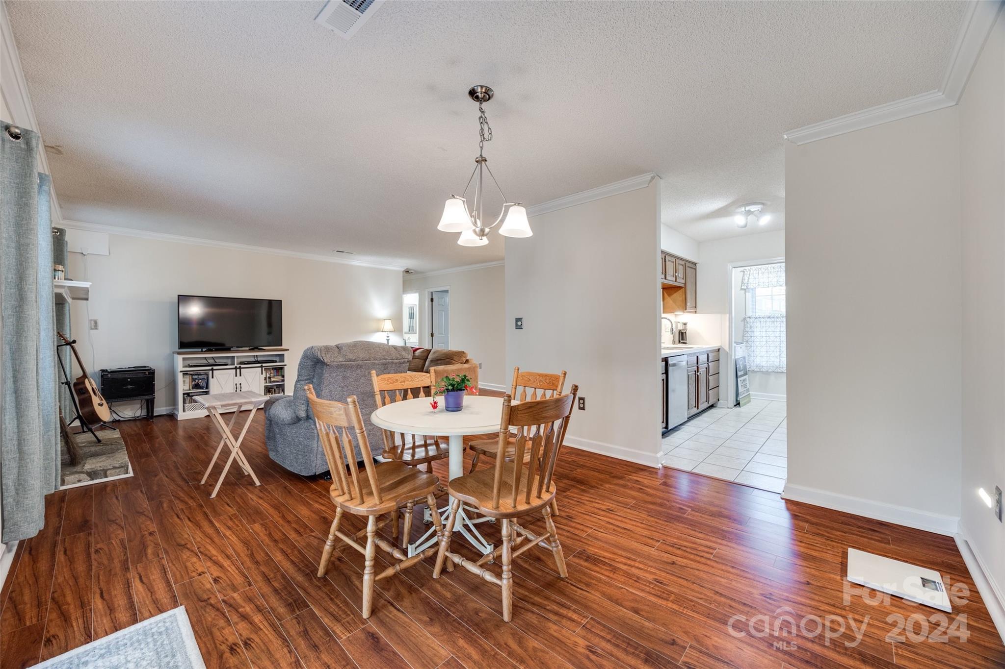 Dogwood Hollow - Residential