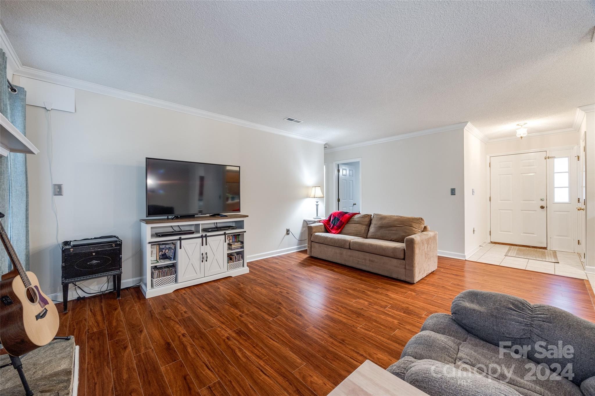 Dogwood Hollow - Residential