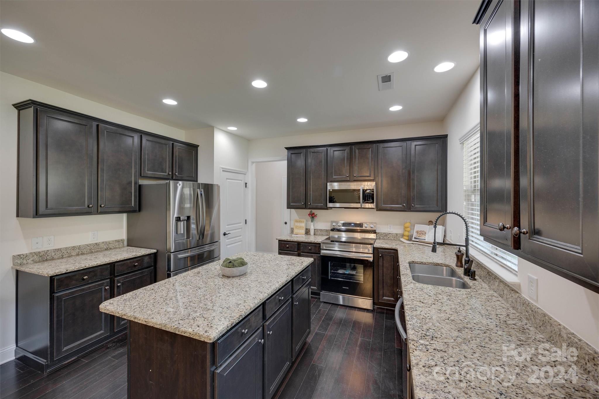 Audubon Lake - Residential