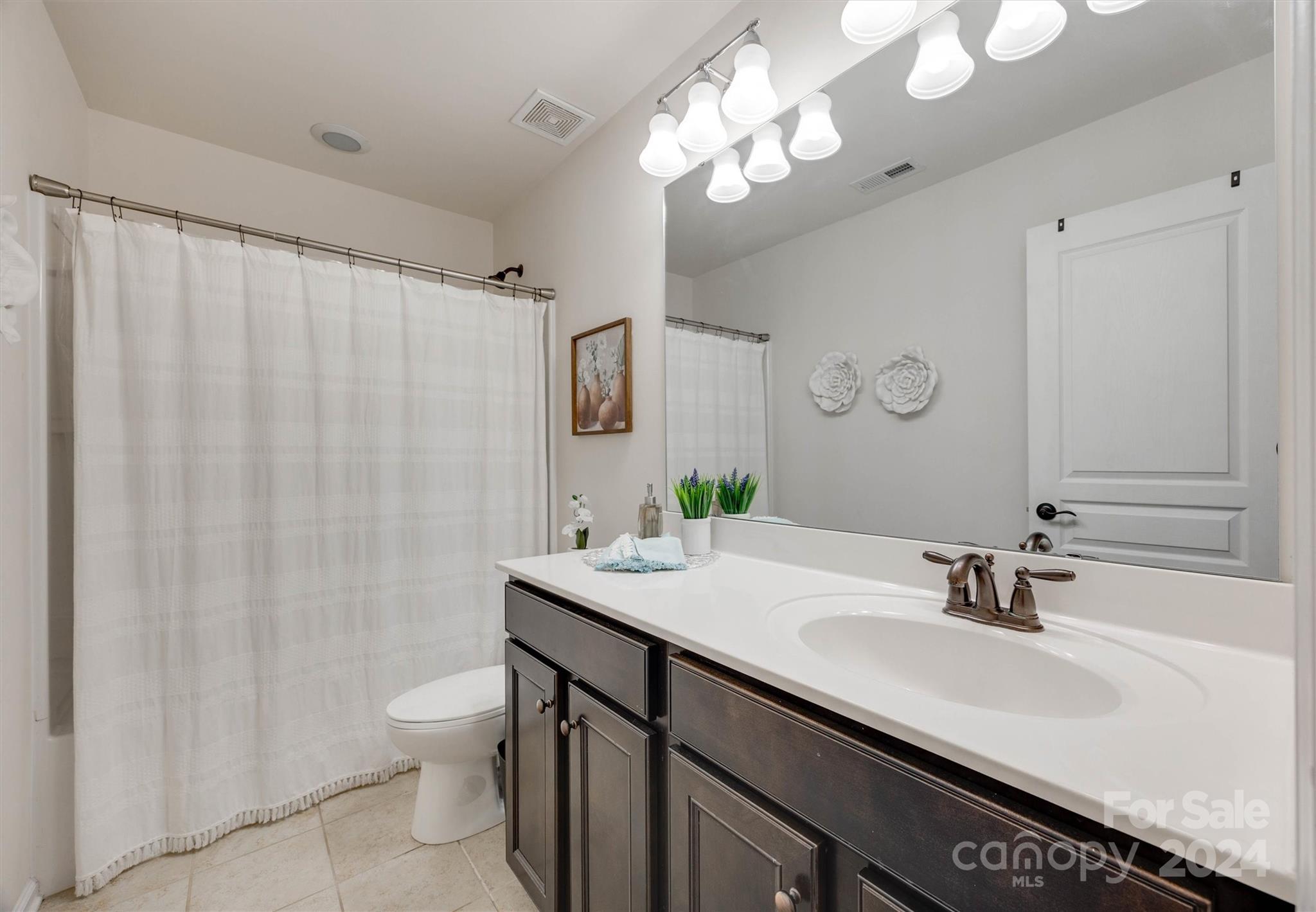 Audubon Lake - Residential