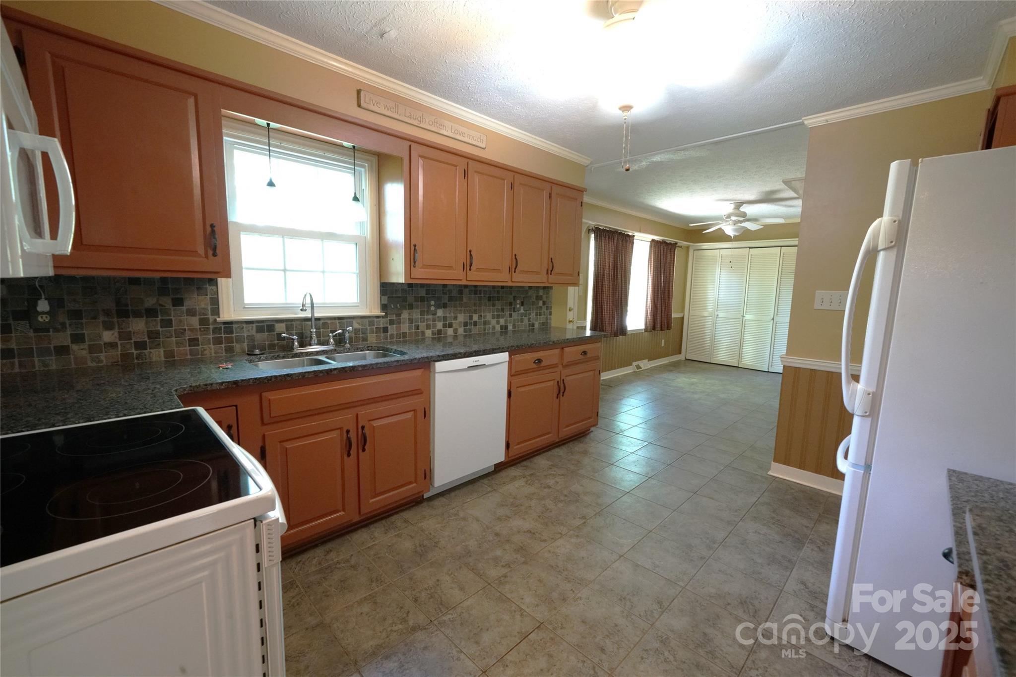 1174 Orchard Drive