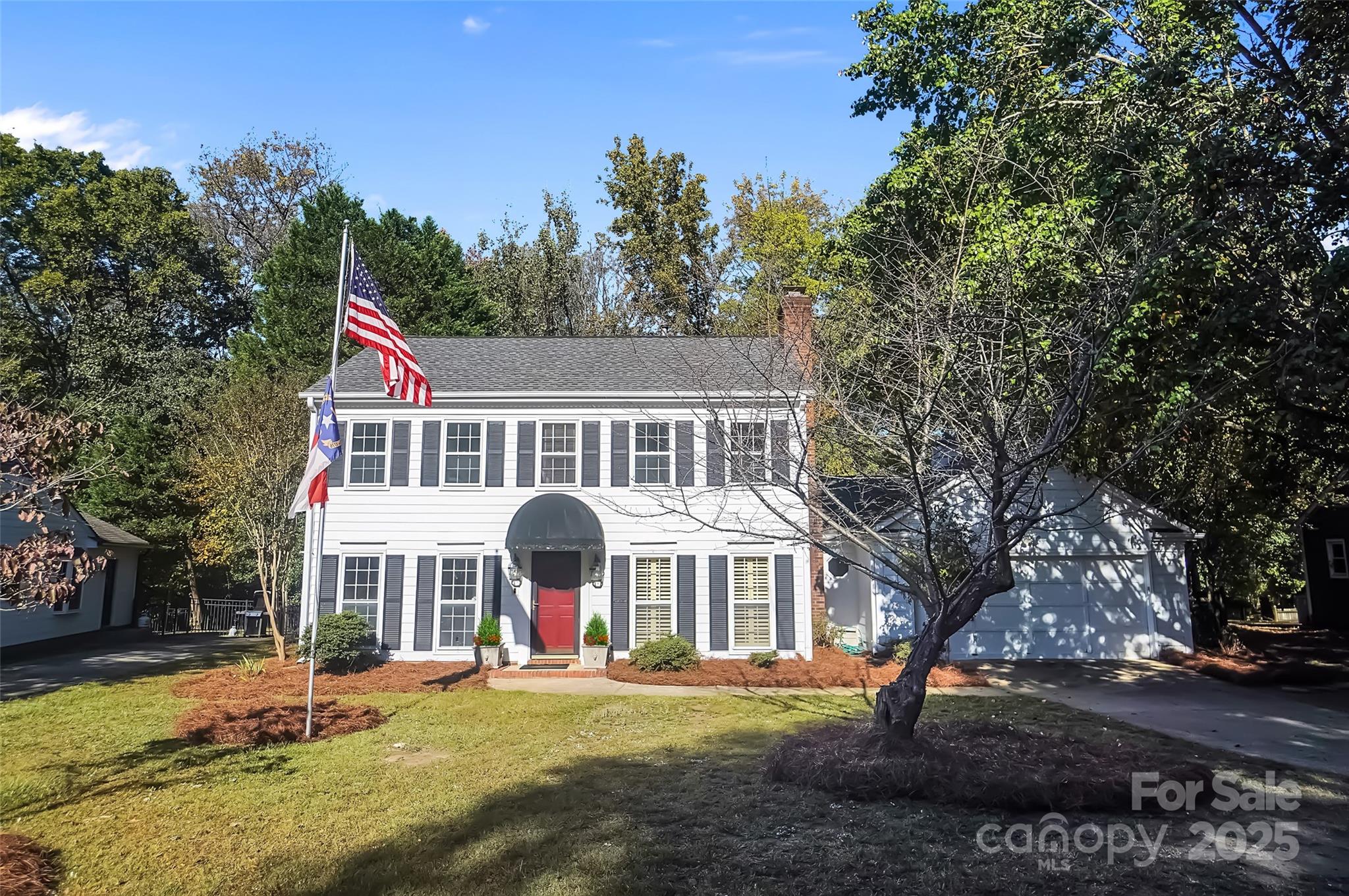 2425 Bergen Court