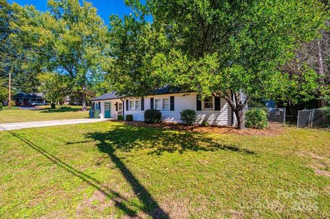 A home in Hickory