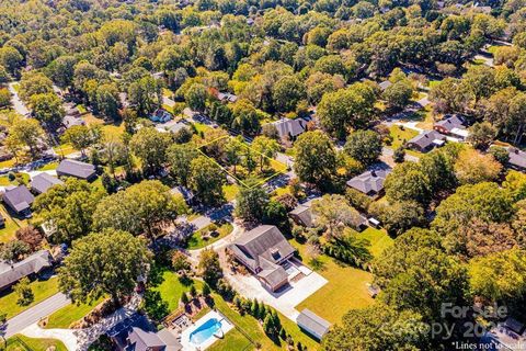 A home in Hickory