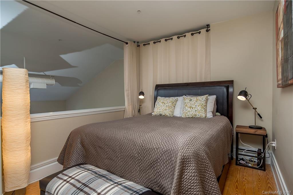 Elizabeth - Residential