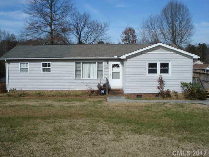 GREAT YARD! Spacious ranch on a large corner lot in a wonderful quiet neighborhood. Nice floor plan with good sized bedrooms, a renovated master bedroom and bath, updated kitchen and lots of storage space.