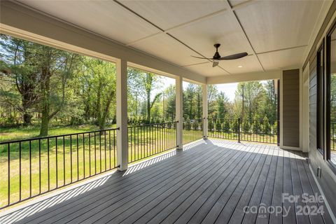 A home in Hendersonville