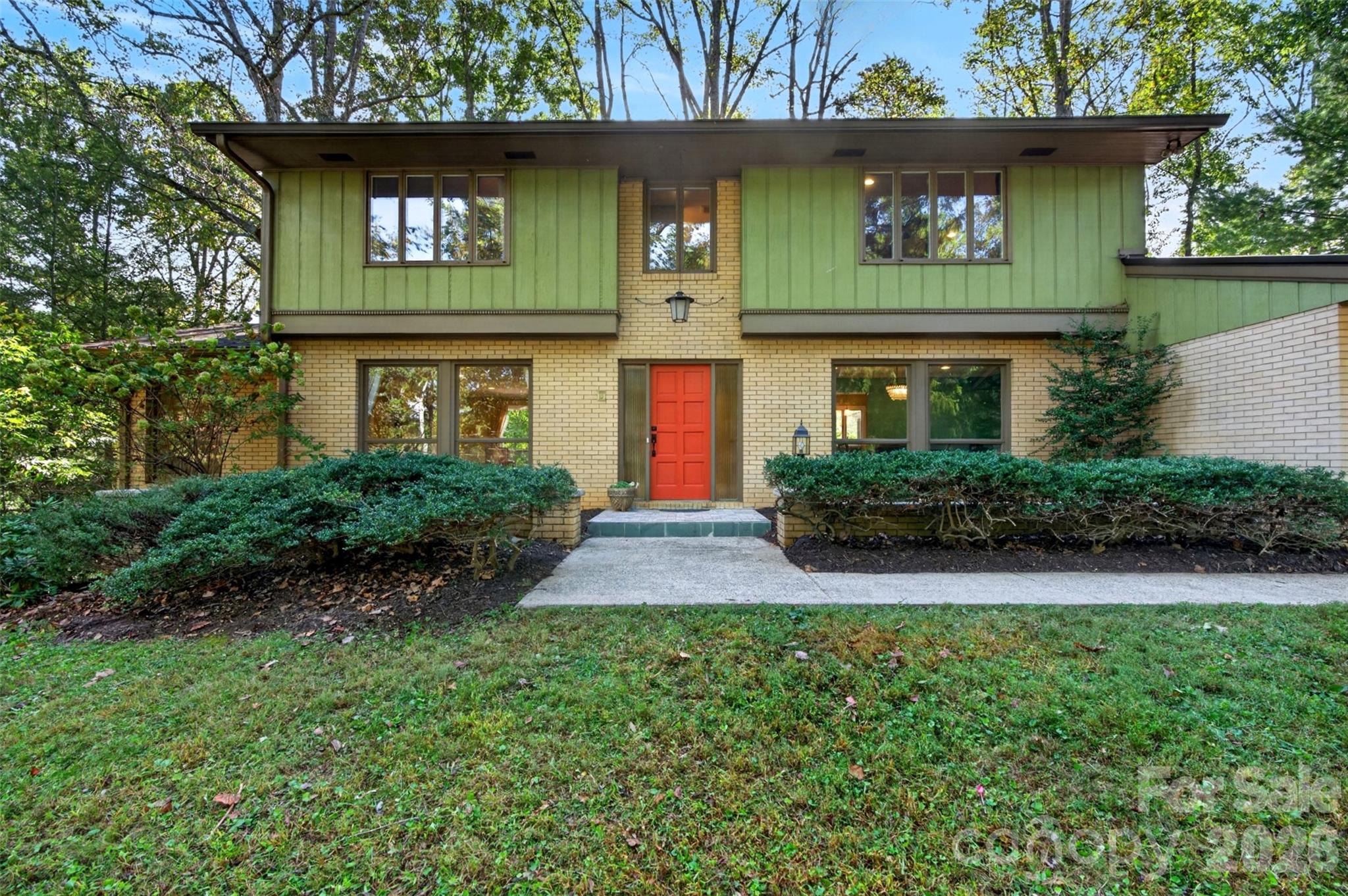14 Willow Road