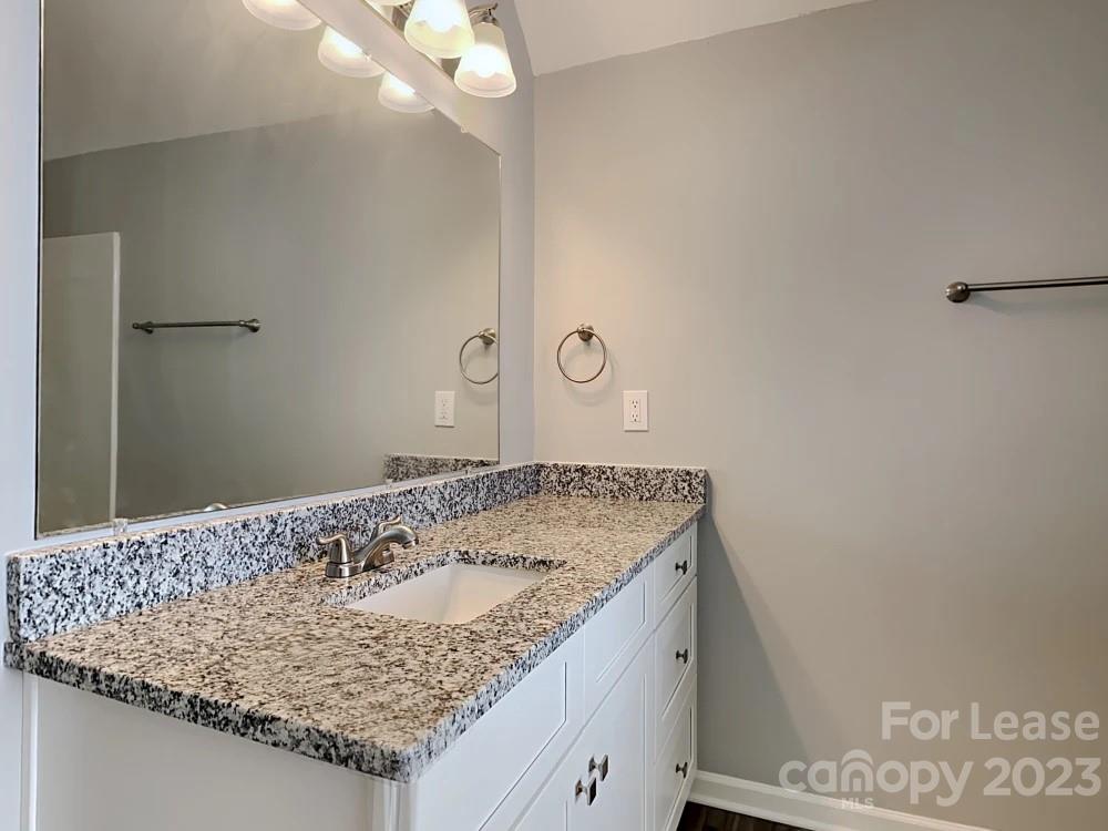 Houston Hills - Residential Lease