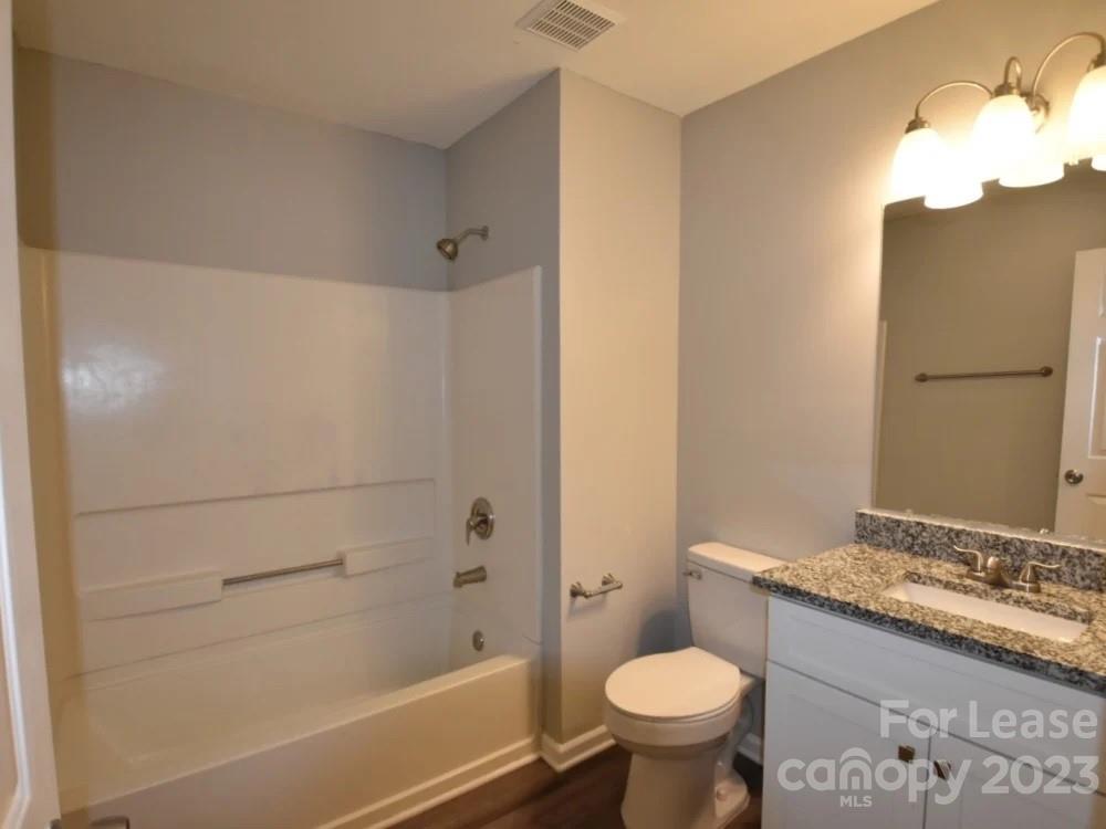 Houston Hills - Residential Lease