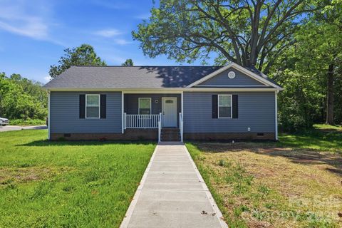 63 Pinckney Street York SC 29745