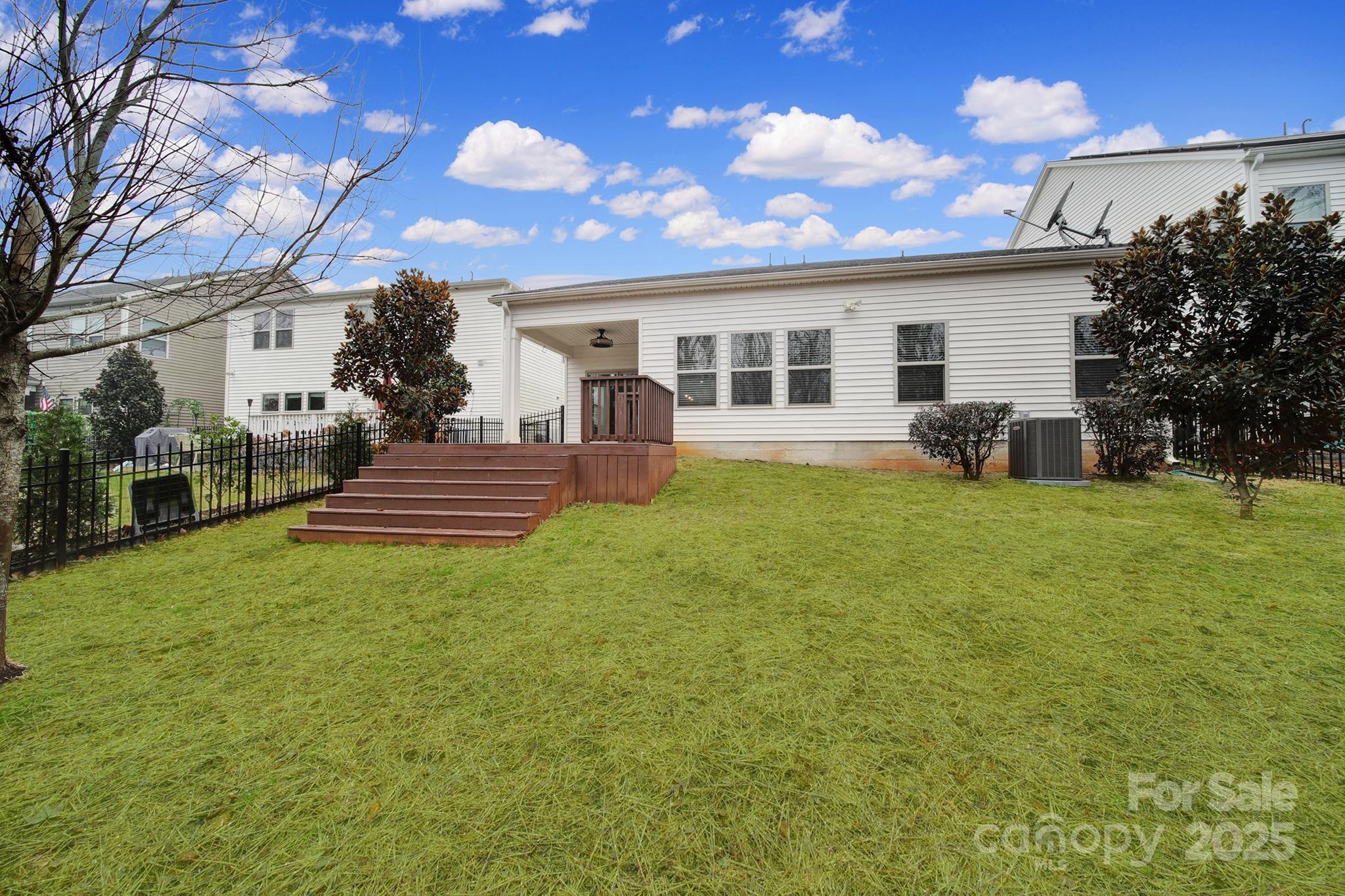 Saxon Place - Residential