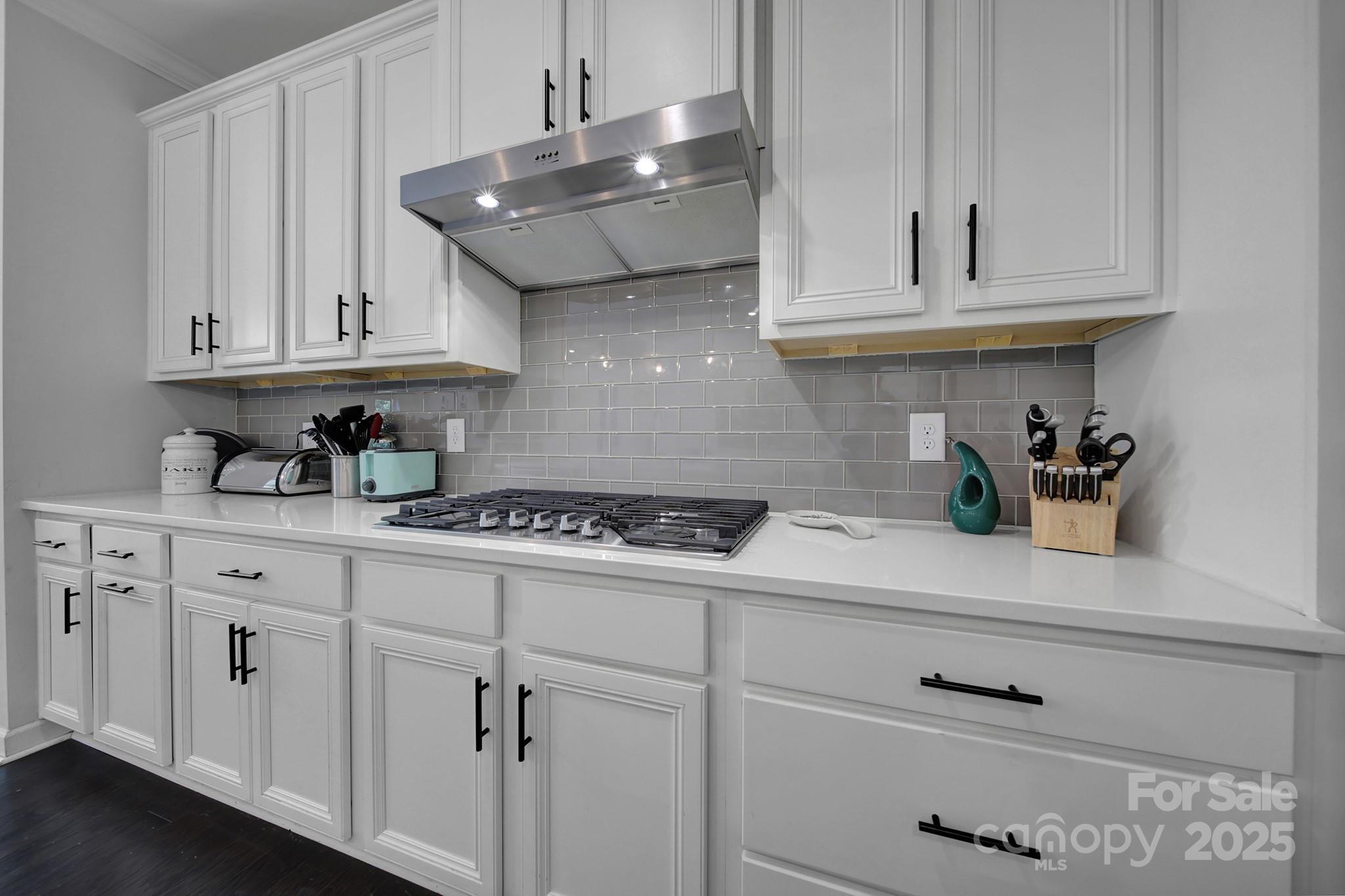 Saxon Place - Residential