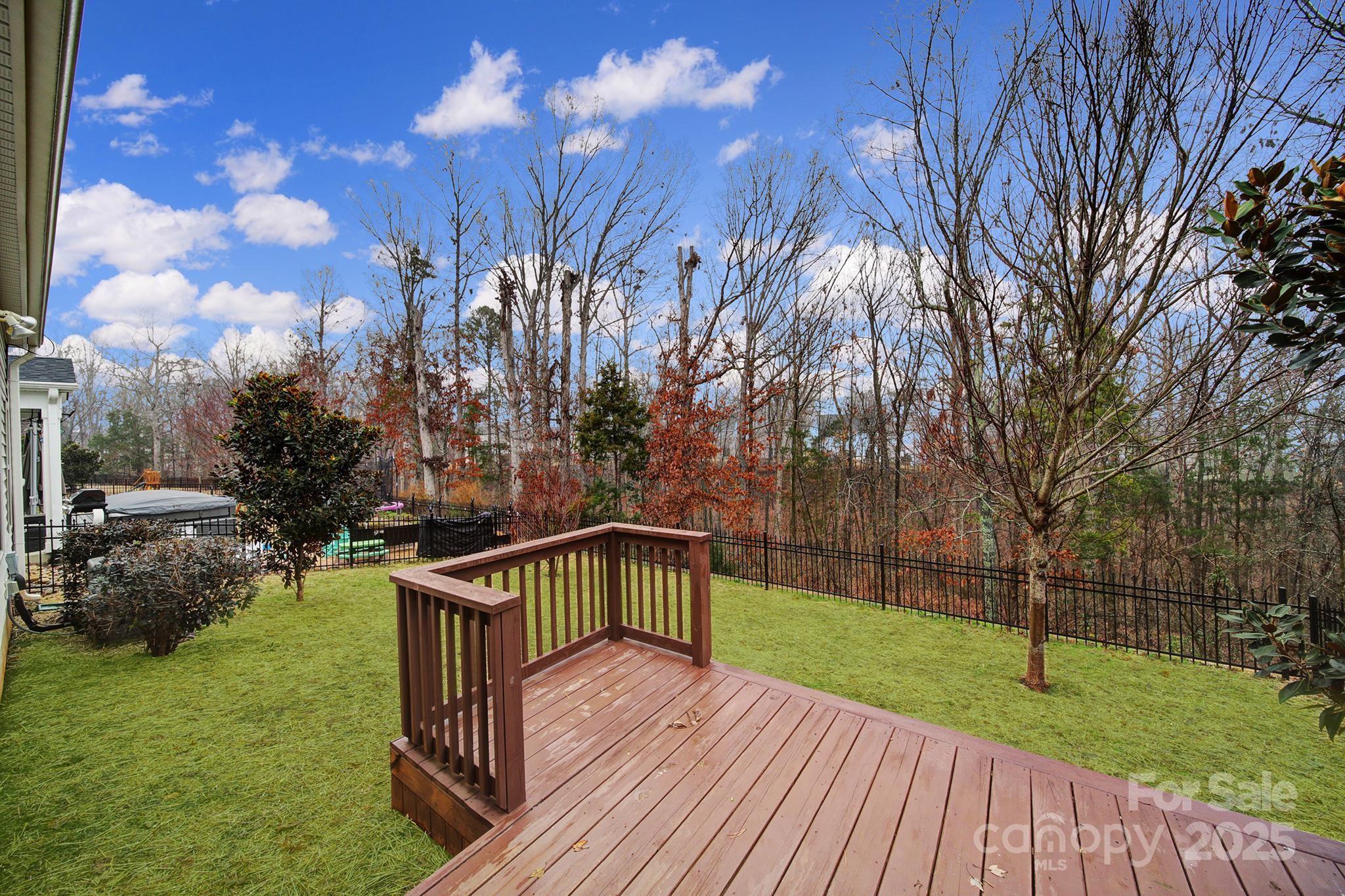 Saxon Place - Residential