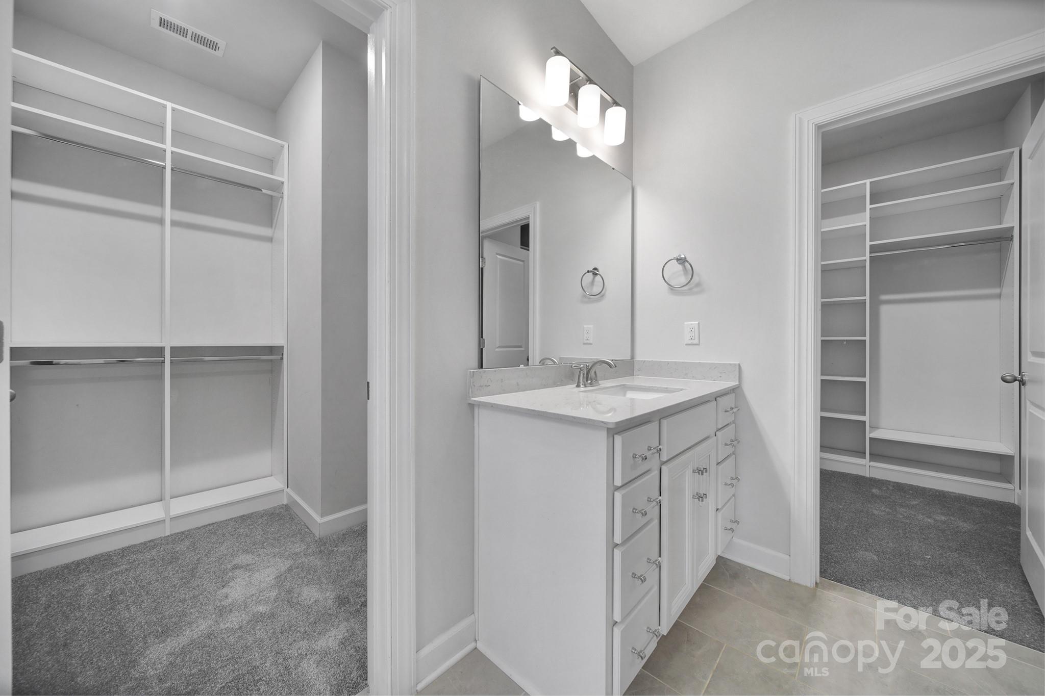 Saxon Place - Residential