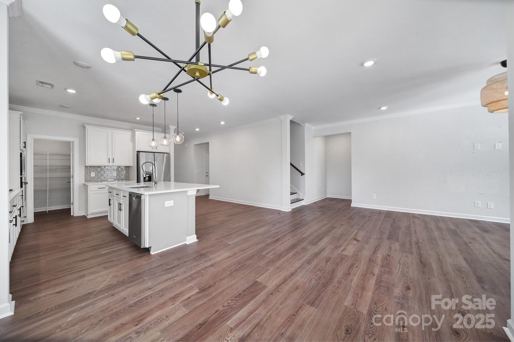 Saxon Place - Residential