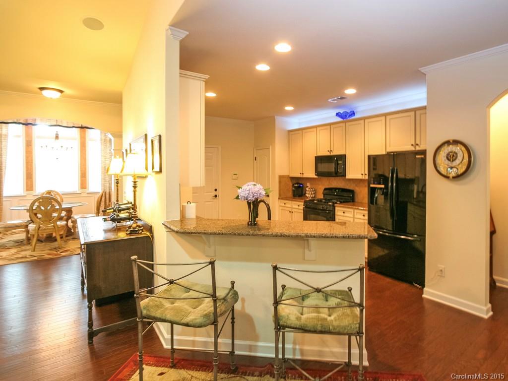 Lake Ridge - Residential