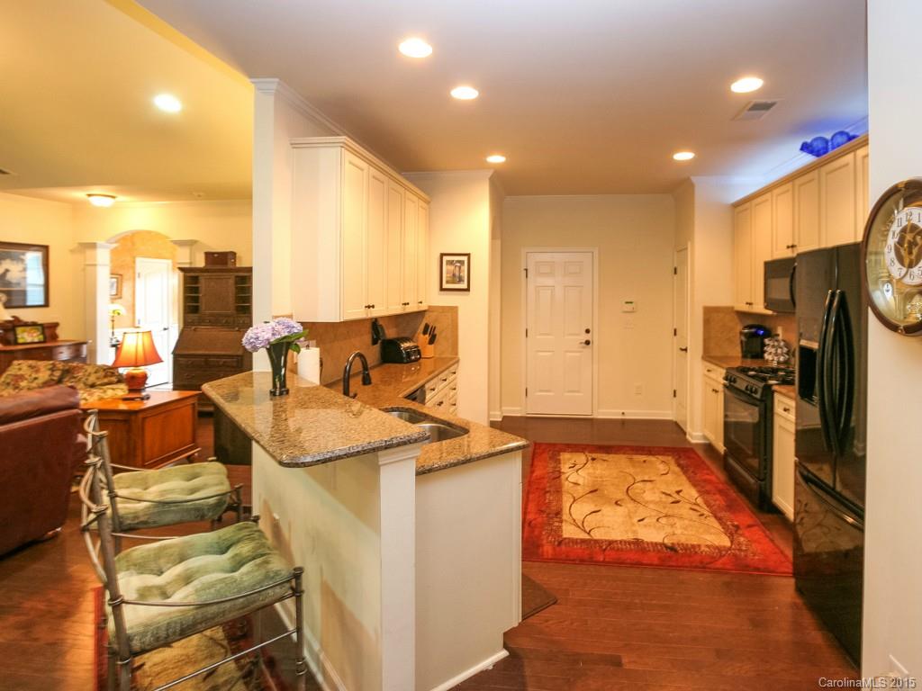 Lake Ridge - Residential