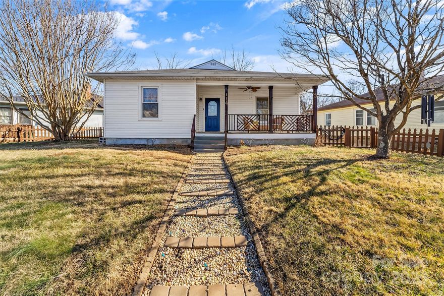 Beautiful home with plenty of natural light and a fenced-in yard. The original hardwood floors in the living room add warmth and character, while the seasonal blooming trees make the yard a true delight. The kitchen comes with modern appliances and provides enough space for dining, making it perfect for both everyday meals and entertaining guests. The fenced yard provides a safe, secure space for pets to play, and the additional storage shed offers rooms to keep your things organized. The covered front porch will become your favorite place to relax or sip that morning cup of coffee while enjoying the neighborhood scenery. Located just minutes from downtown Swannanoa and Black Mountain, and only 15 minutes from Asheville, you’ll have quick access to fantastic restaurants, shops, parks, and other amenities.