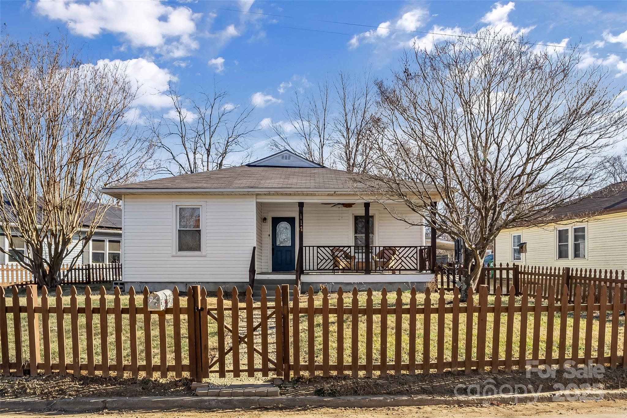 114 Edwards Avenue