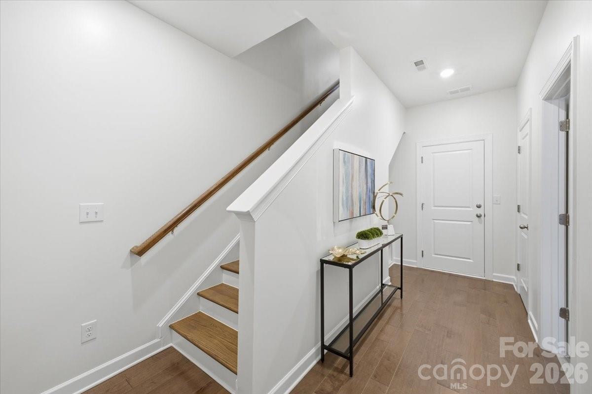 3004 Hovenweep Alley