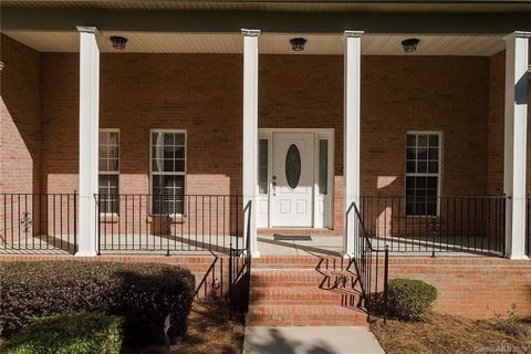 A home in Waxhaw