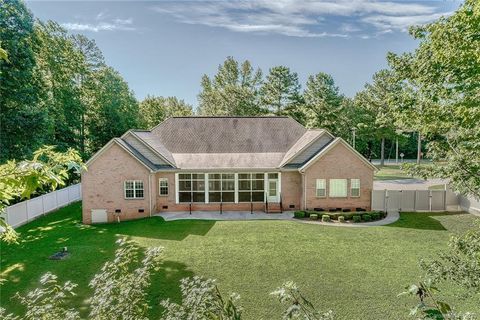 A home in Waxhaw