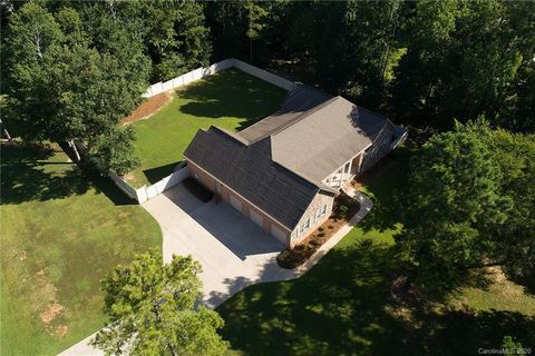 A home in Waxhaw