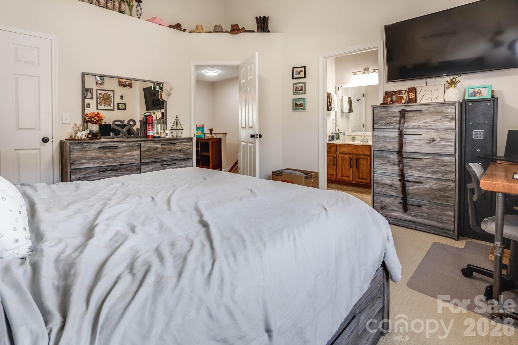 Riverfront - Residential